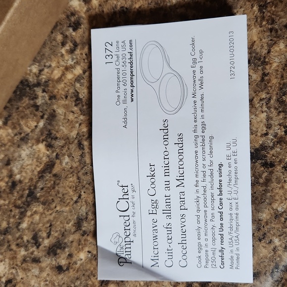 Pampered Chef microwave egg cooker stoneware New in Box - Picture 4 of 4